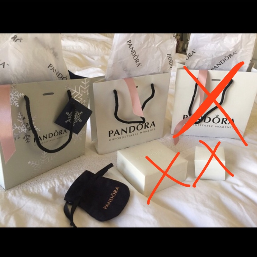 Set of original pandora gift box or pouch w/ a bag